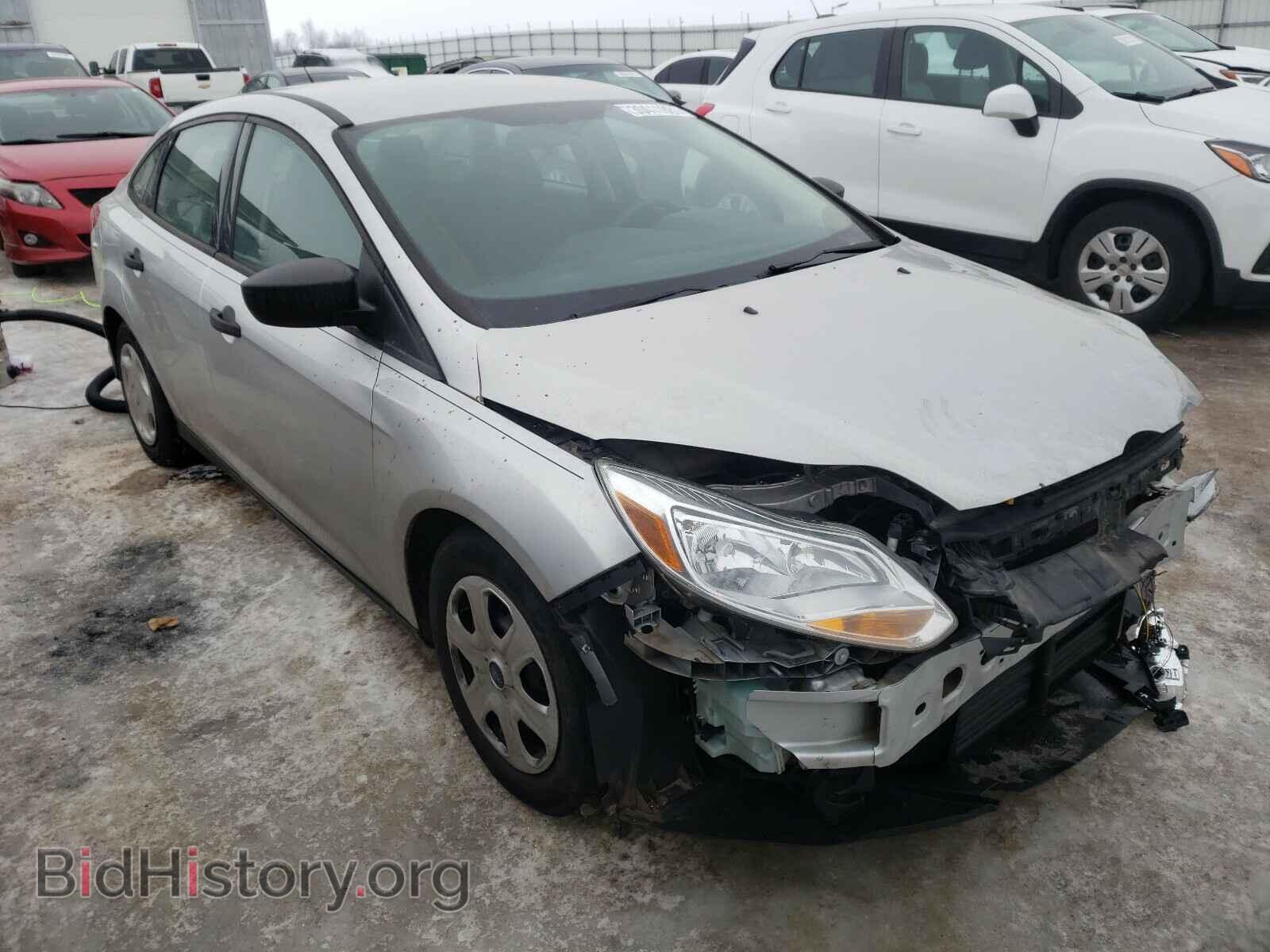 Photo 1FAHP3E2XCL409075 - FORD FOCUS 2012