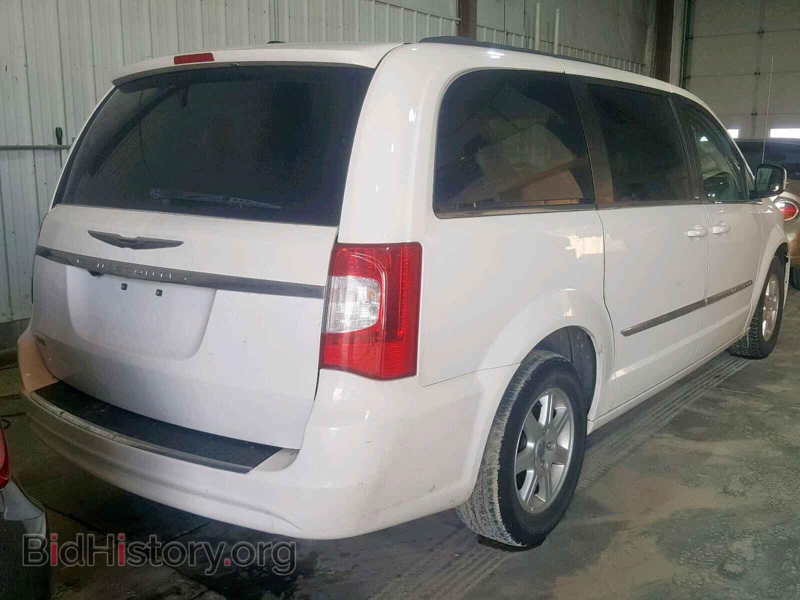 2013 CHRYSLER TOWN & COU - VIN: 2C4RC1BG1DR657934 - Фото 4