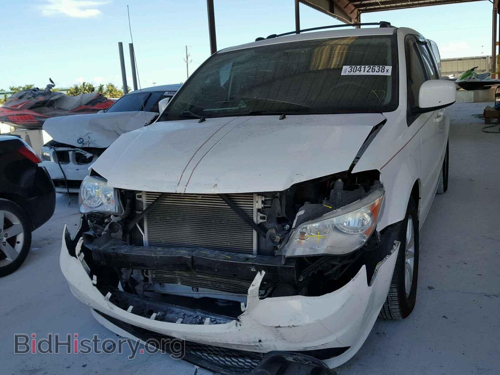 2013 DODGE CARAVAN - VIN: 2C4RDGCG1DR719346 - Фото 2