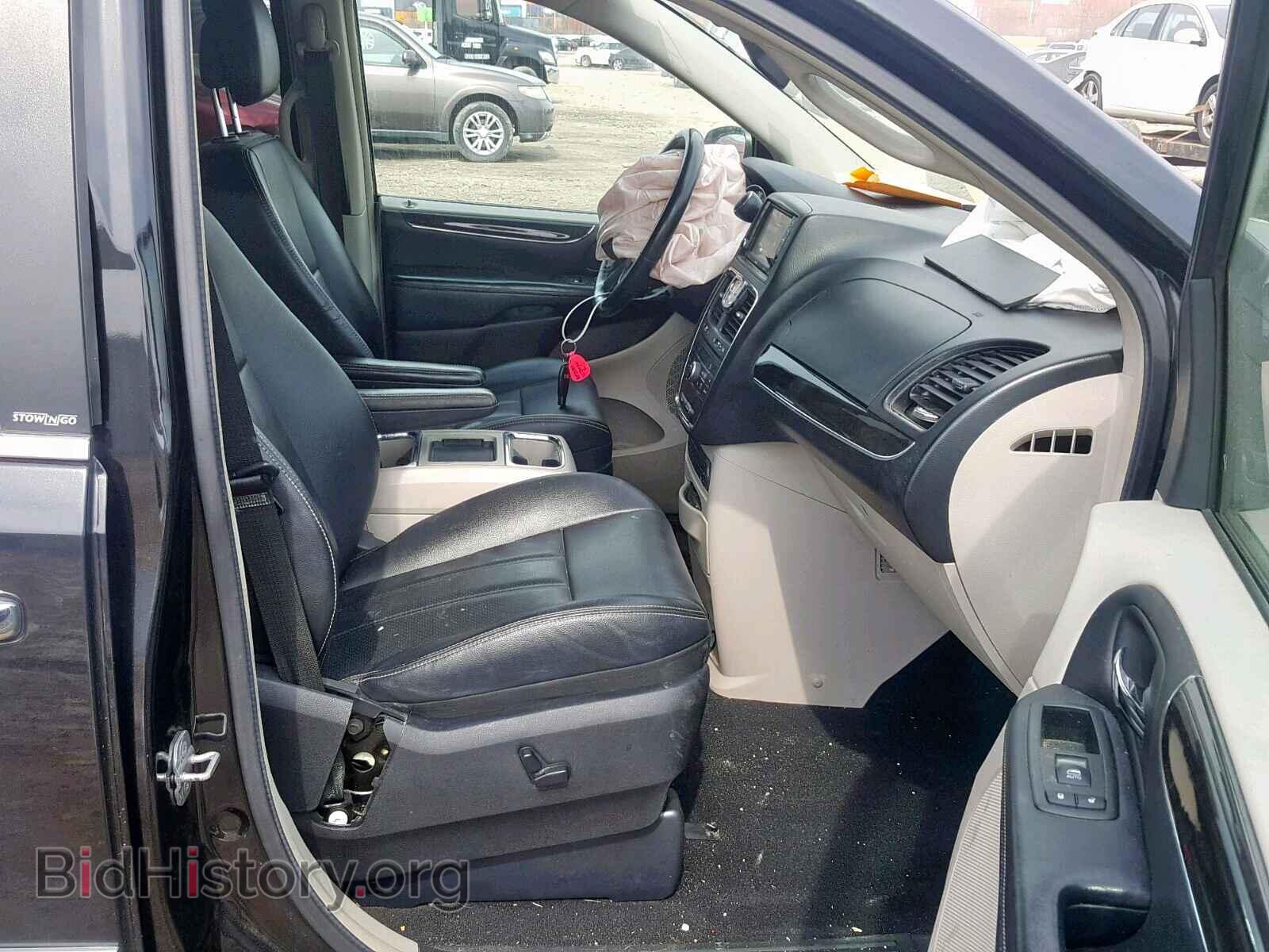 2012 CHRYSLER TOWN & COU - VIN: 2C4RC1CG9CR227498 - Фото 5