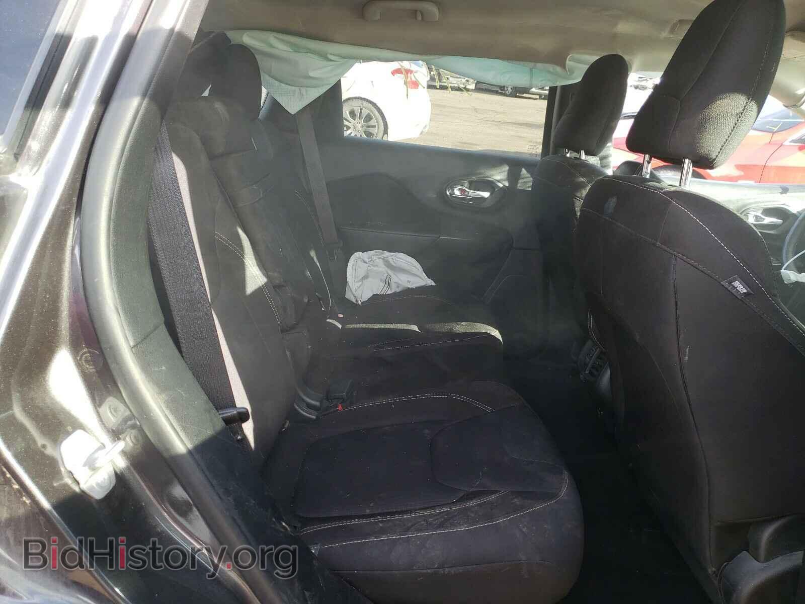 2016 JEEP CHEROKEE - VIN: 1C4PJMCBXGW111968 - Фото 6
