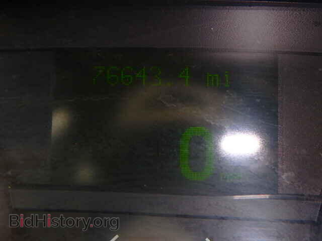 2011 FORD CROWN VIC - VIN: 2FABP7EV3BX141723 - Фото 8