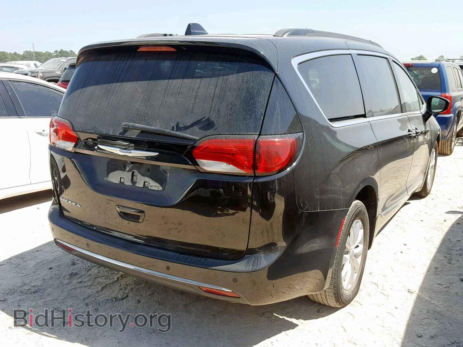 2017 CHRYSLER PACIFICA T - VIN: 2C4RC1BG2HR711862 - Photo 4