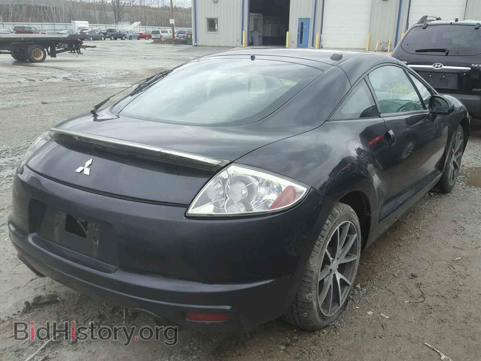 2011 MITSUBISHI ECLIPSE - VIN: 4A31K5DF7BE001496 - Photo 4