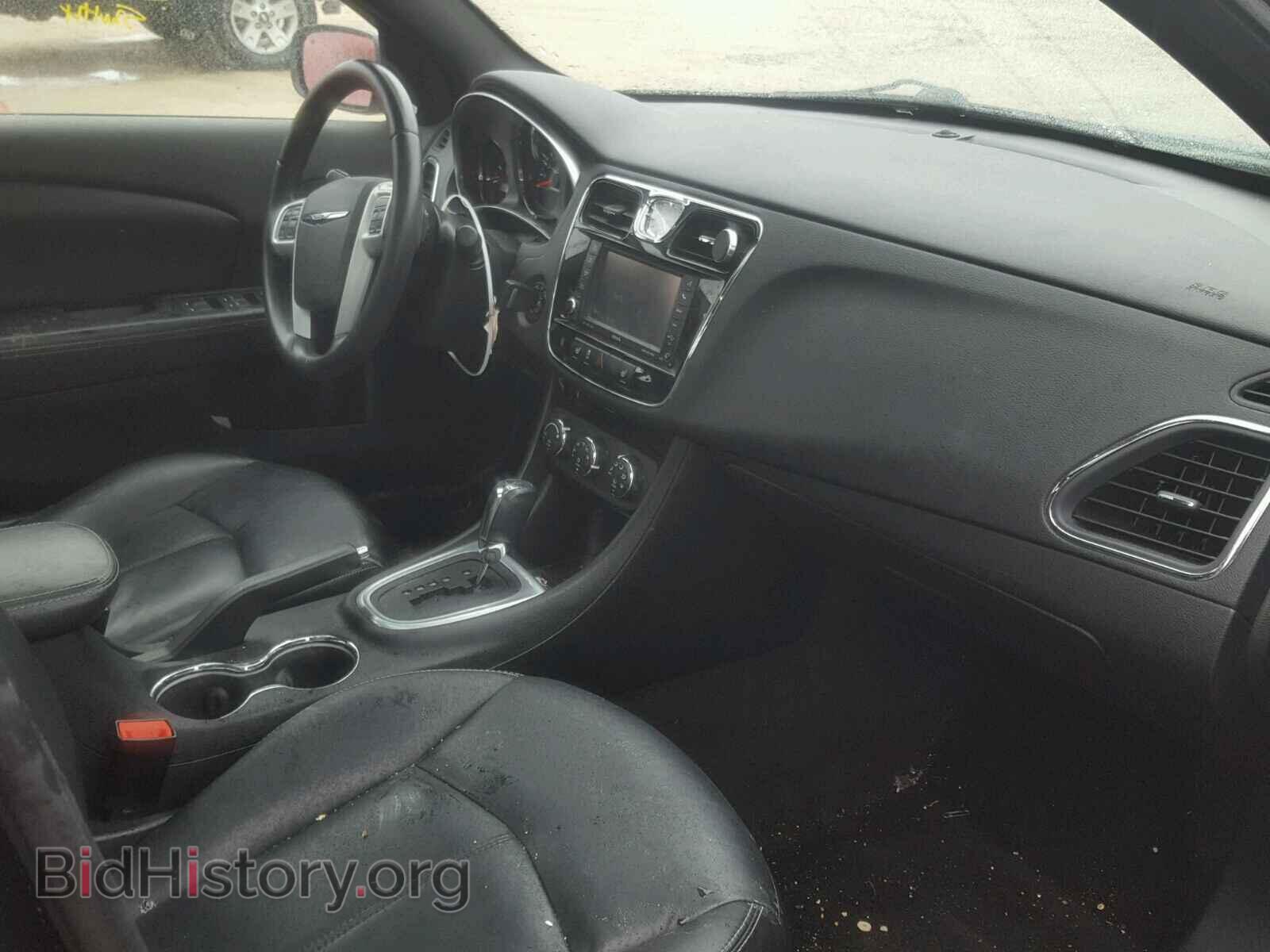 2011 CHRYSLER 200 - VIN: 1C3BC2FG4BN581318 - Фото 5