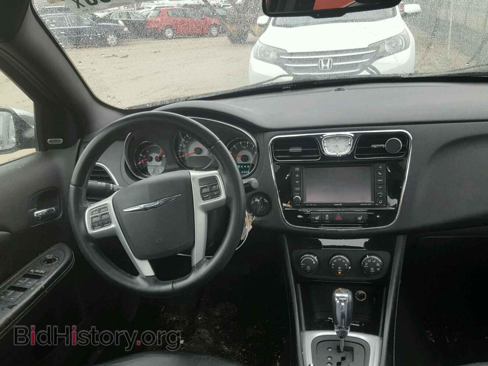 2011 CHRYSLER 200 - VIN: 1C3BC2FG4BN581318 - Фото 9