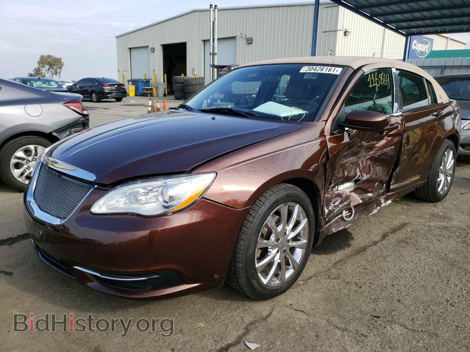 2012 CHRYSLER 200 - VIN: 1C3CCBBB0CN300213 - Фото 2