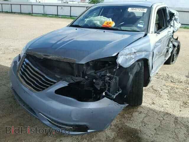 2013 CHRYSLER 200 - VIN: 1C3CCBAB3DN611461 - Фото 2