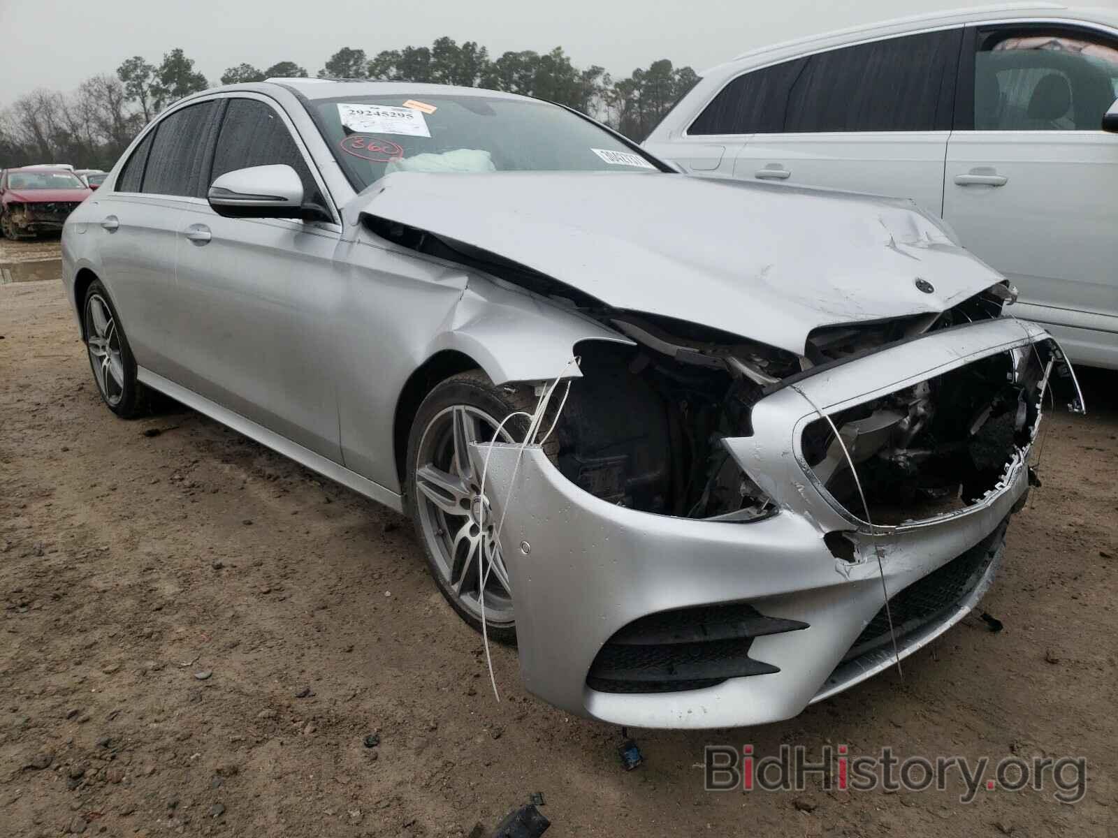 Photo WDDZF4JB0HA058067 - MERCEDES-BENZ E CLASS 2017