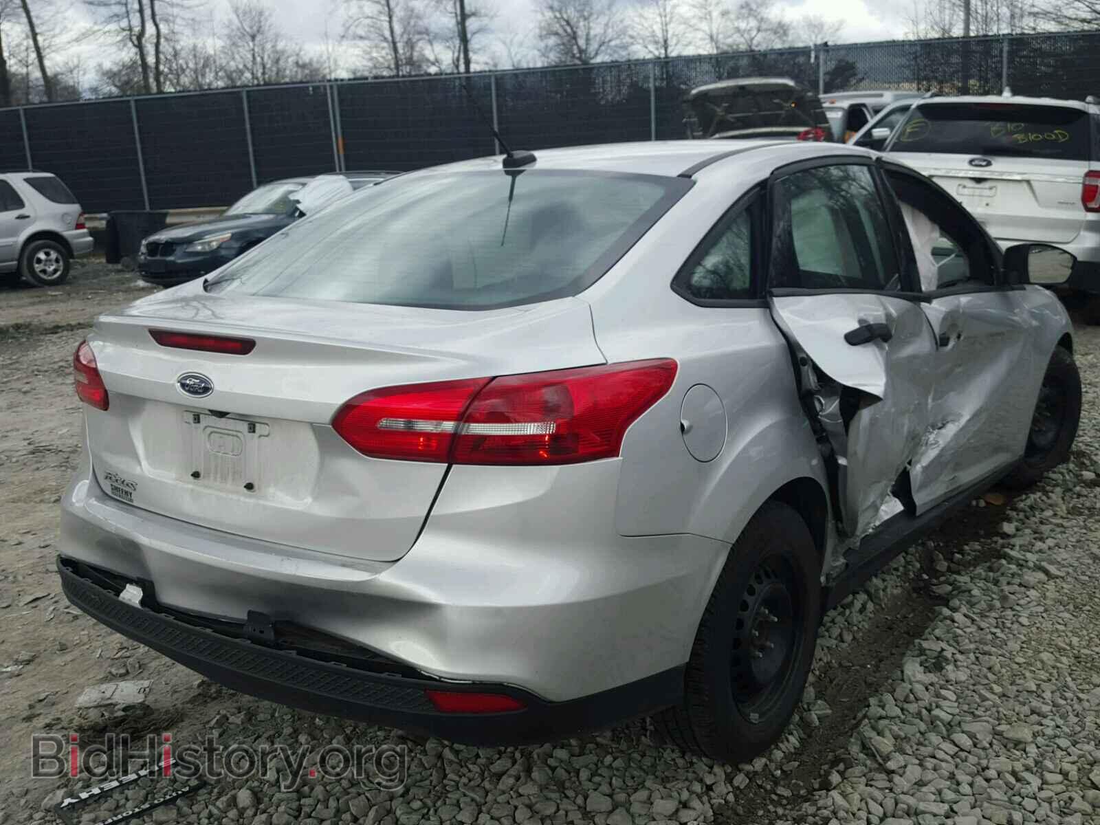 2016 FORD FOCUS - VIN: 1FADP3E24GL377101 - Photo 4