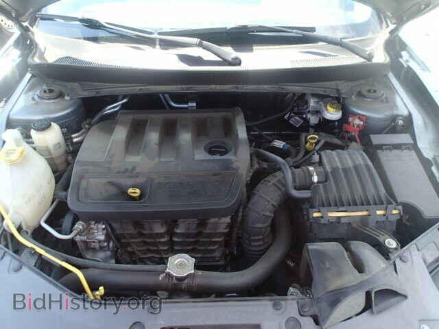 2010 CHRYSLER SEBRING - VIN: 1C3CC5FB8AN229822 - Photo 7