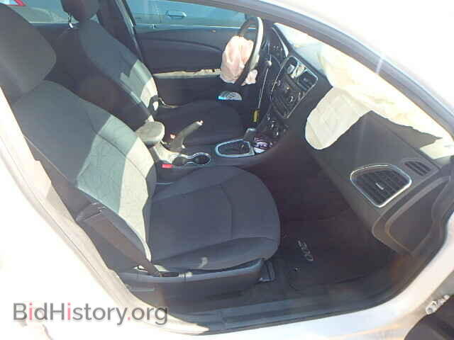 2013 CHRYSLER 200 - VIN: 1C3CCBBB8DN606738 - Photo 5