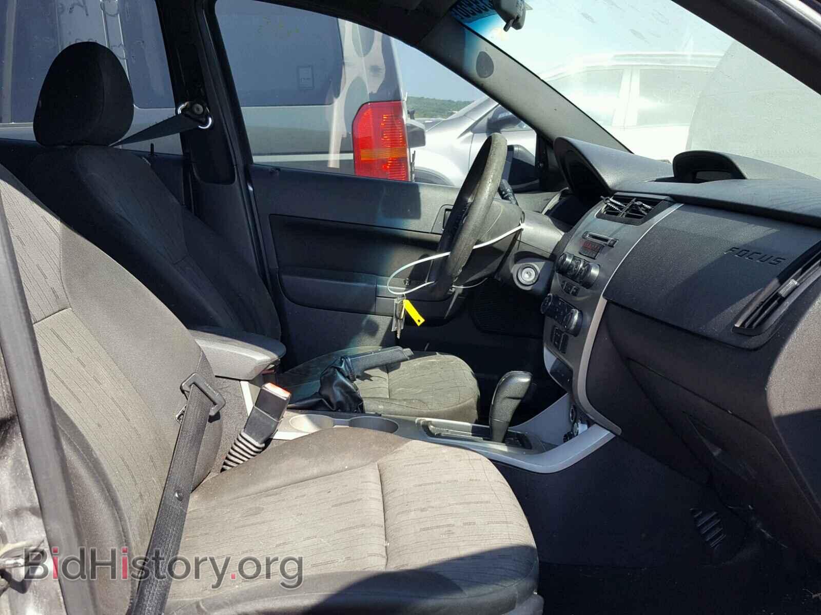 2010 FORD FOCUS - VIN: 1FAHP3FN3AW227108 - Photo 5