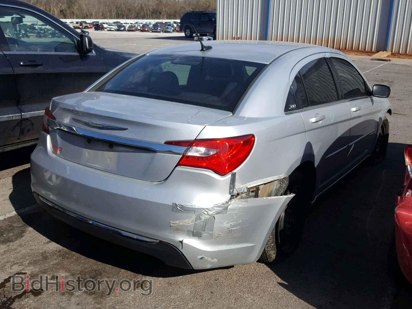 2012 CHRYSLER 200 - VIN: 1C3CCBAB2CN201653 - Фото 4