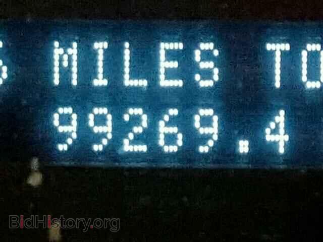 2010 FORD FOCUS - VIN: 1FAHP3FN3AW111987 - Photo 8