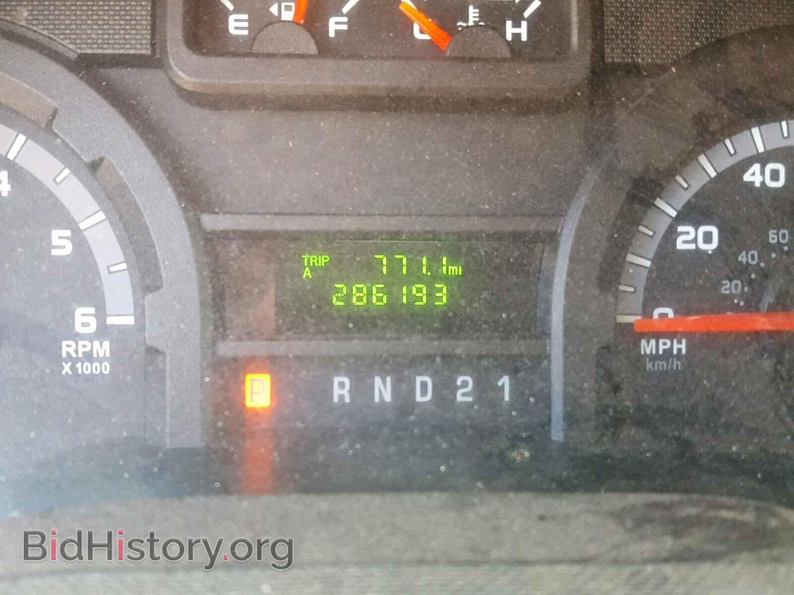 2011 FORD ECONOLINE - VIN: 1FBNE3BL3BDB01498 - Photo 8
