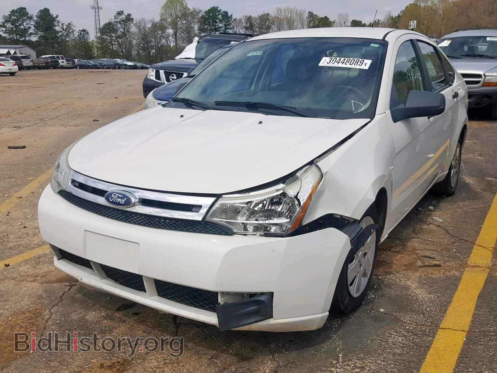 2011 FORD FOCUS - VIN: 1FAHP3EN7BW141030 - Фото 2