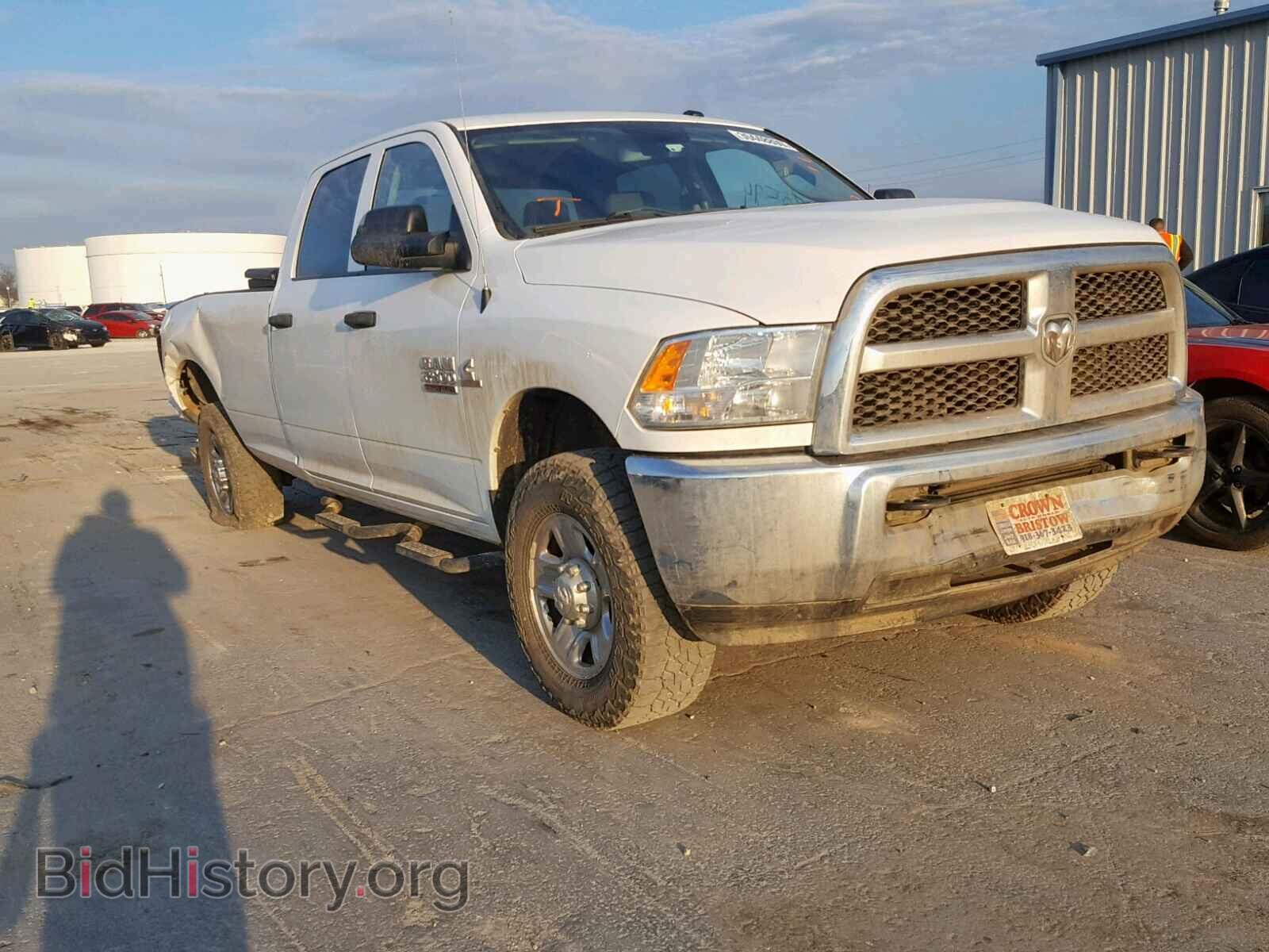 Photo 3C6UR5HL6EG303099 - RAM 2500 ST 2014