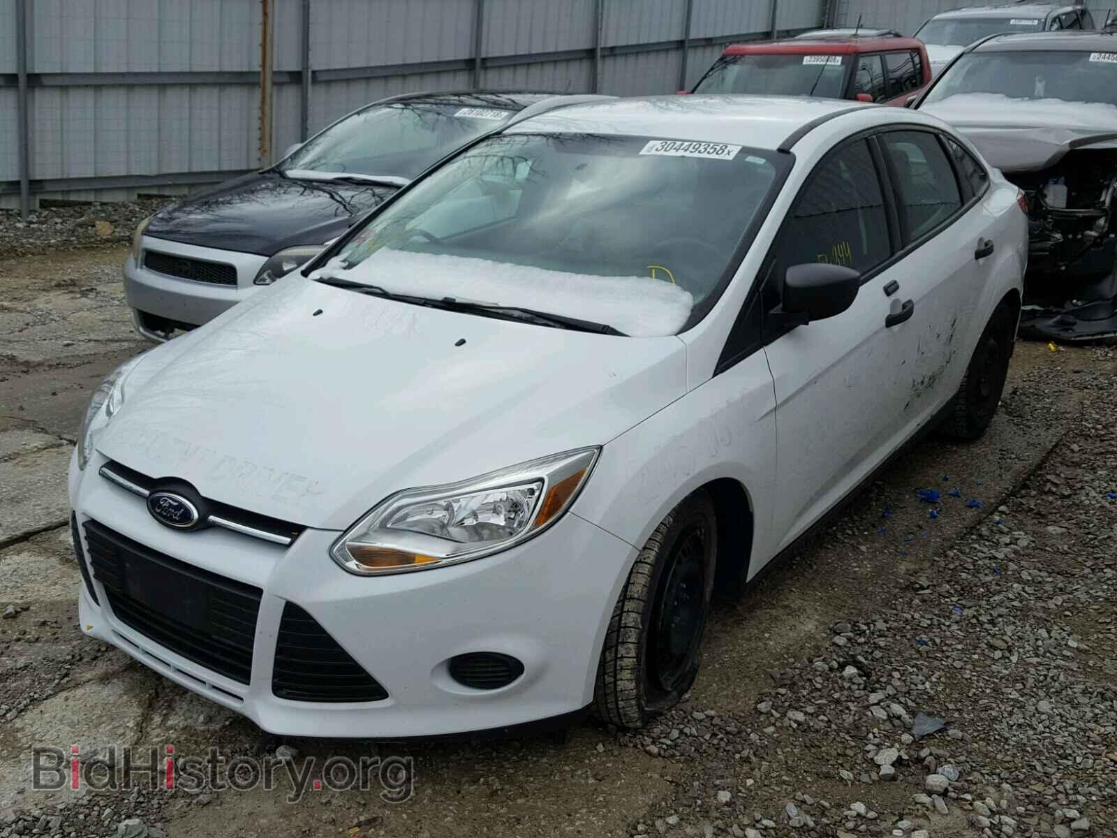 2014 FORD FOCUS - VIN: 1FADP3E24EL235151 - Фото 2