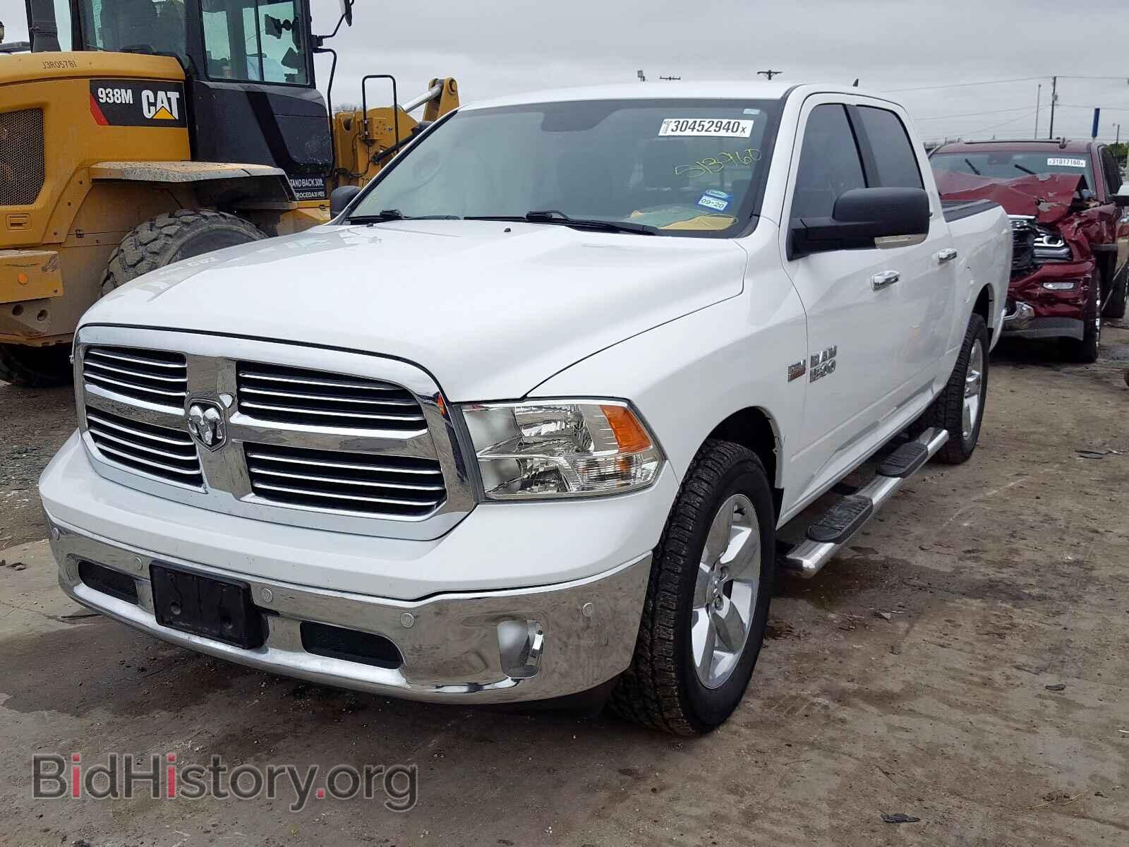 2017 RAM 1500 - VIN: 1C6RR6LT2HS513960 - Photo 2