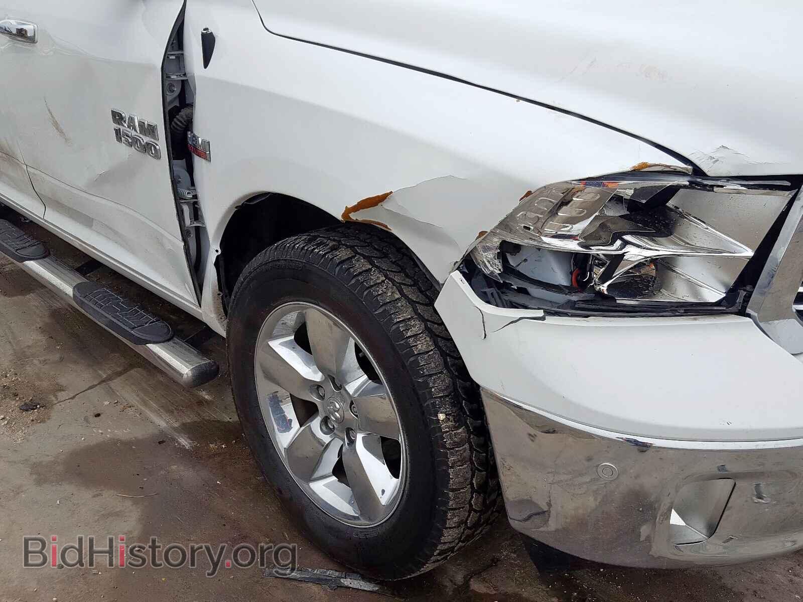 2017 RAM 1500 - VIN: 1C6RR6LT2HS513960 - Photo 9