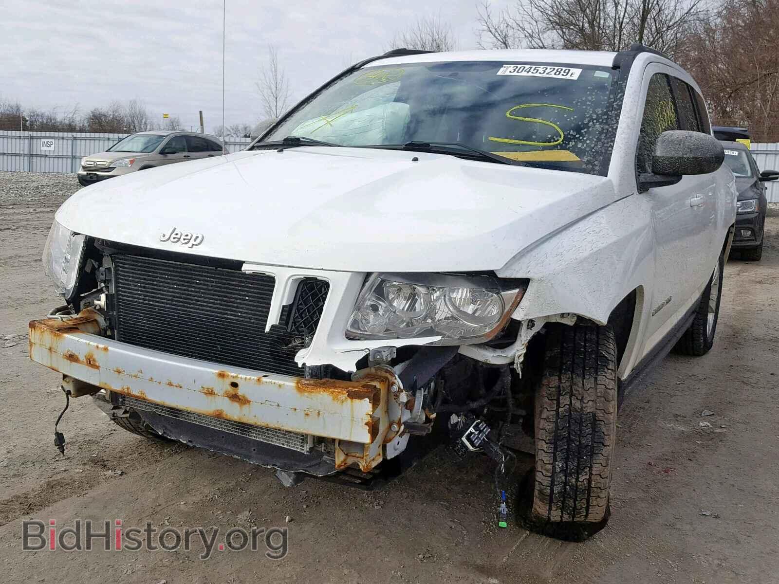 2011 JEEP COMPASS - VIN: 1J4NF4FB5BD275728 - Photo 2