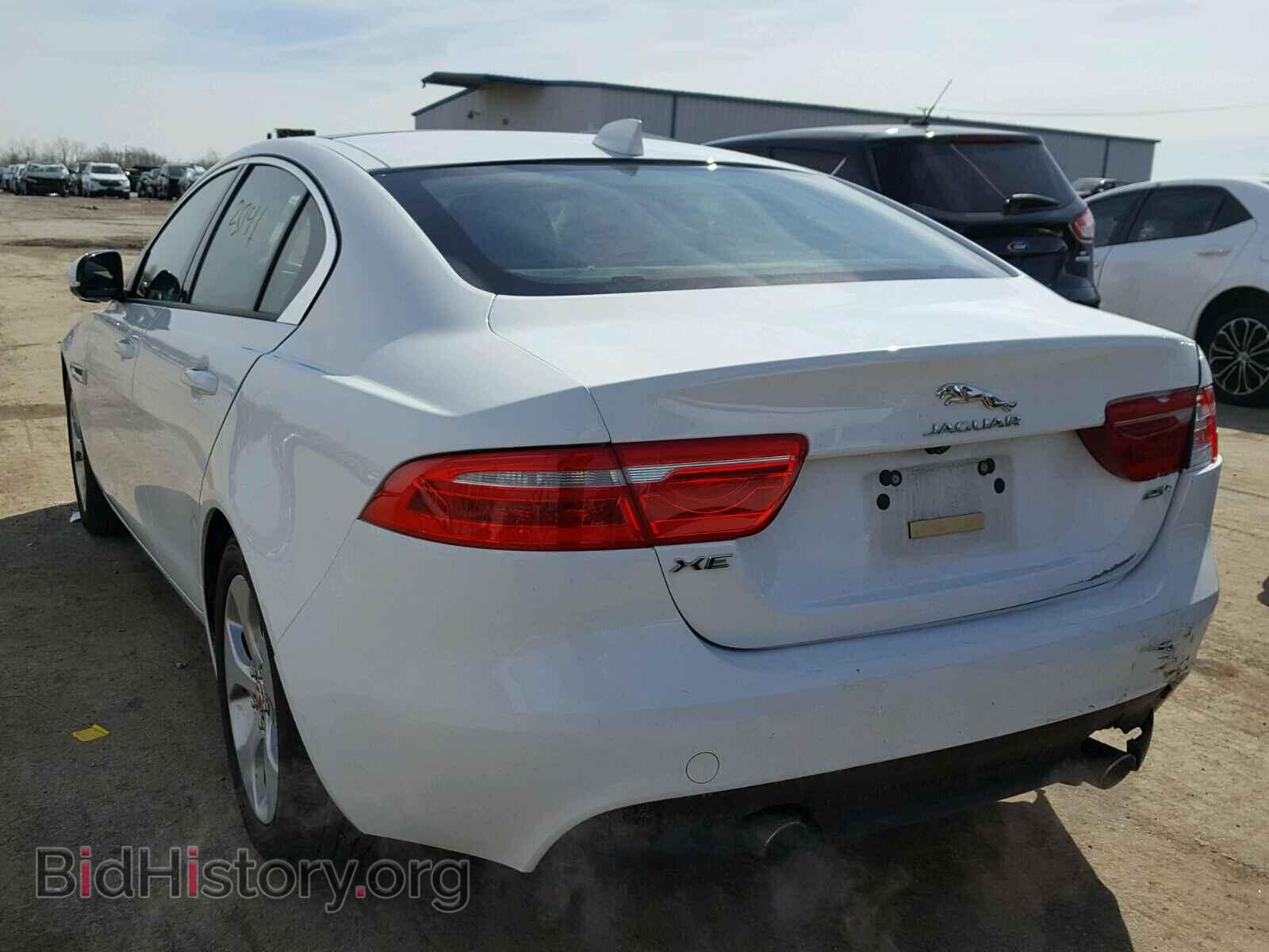 2017 JAGUAR XE - VIN: SAJAR4BGXHA978704 - Фото 3