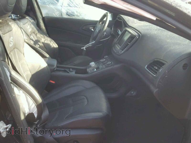 2015 Chrysler 200 (VIN 1C3CCCBG0FN628043) — photo 5 of 10