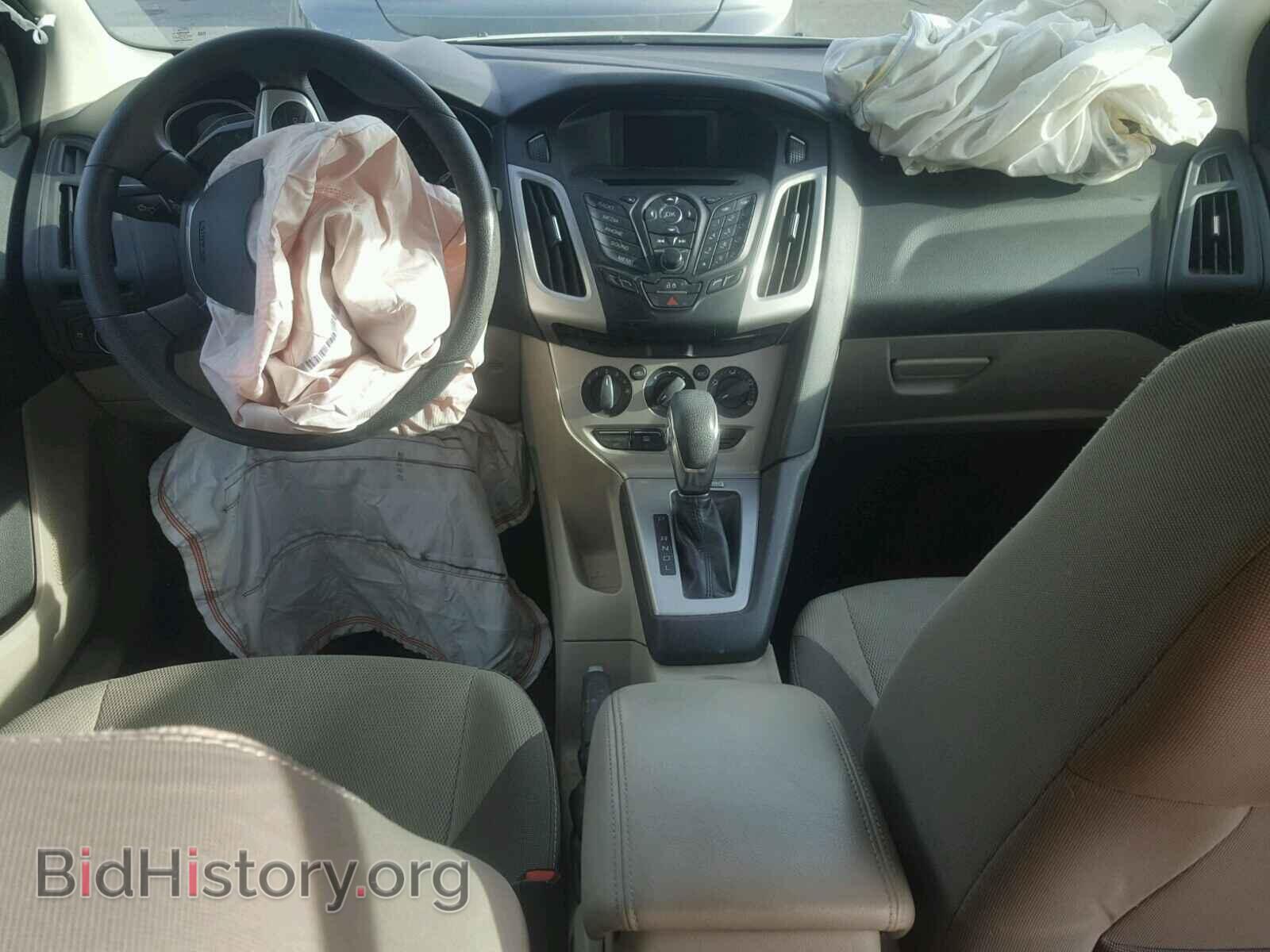 2014 FORD FOCUS - VIN: 1FADP3F21EL210500 - Фото 9