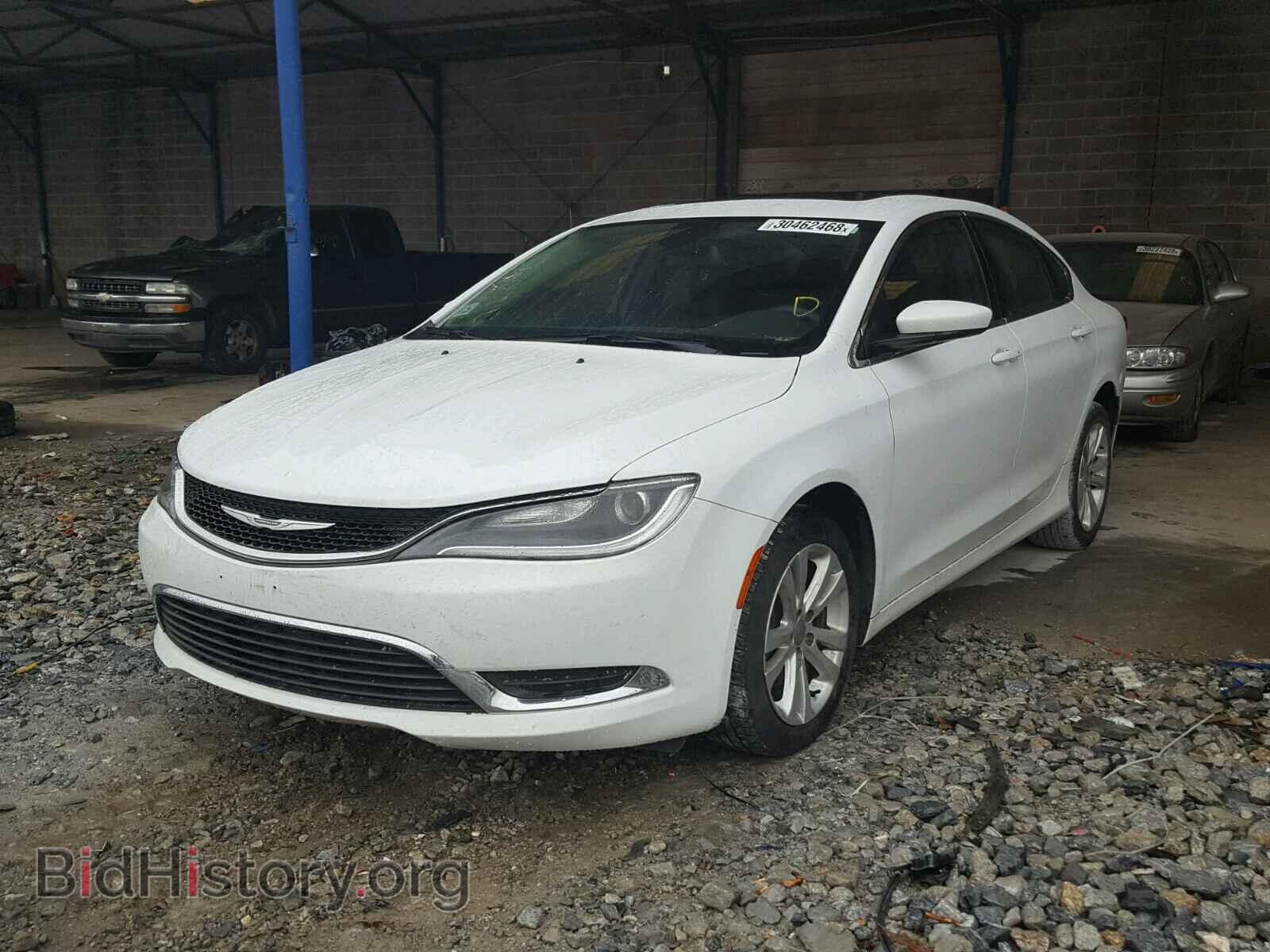 2015 CHRYSLER 200 - VIN: 1C3CCCAB8FN718823 - Фото 2