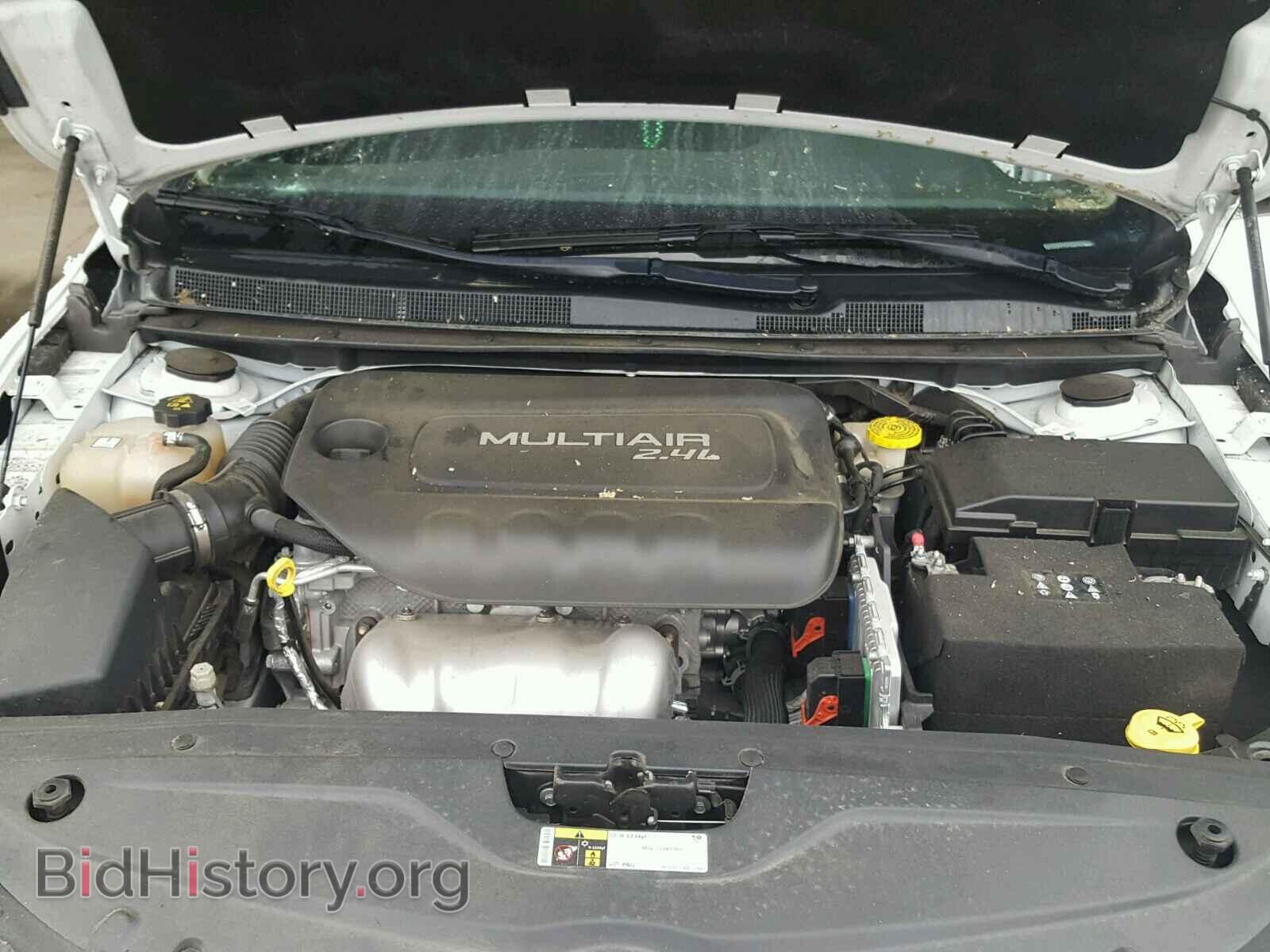 2015 CHRYSLER 200 - VIN: 1C3CCCAB8FN718823 - Фото 7