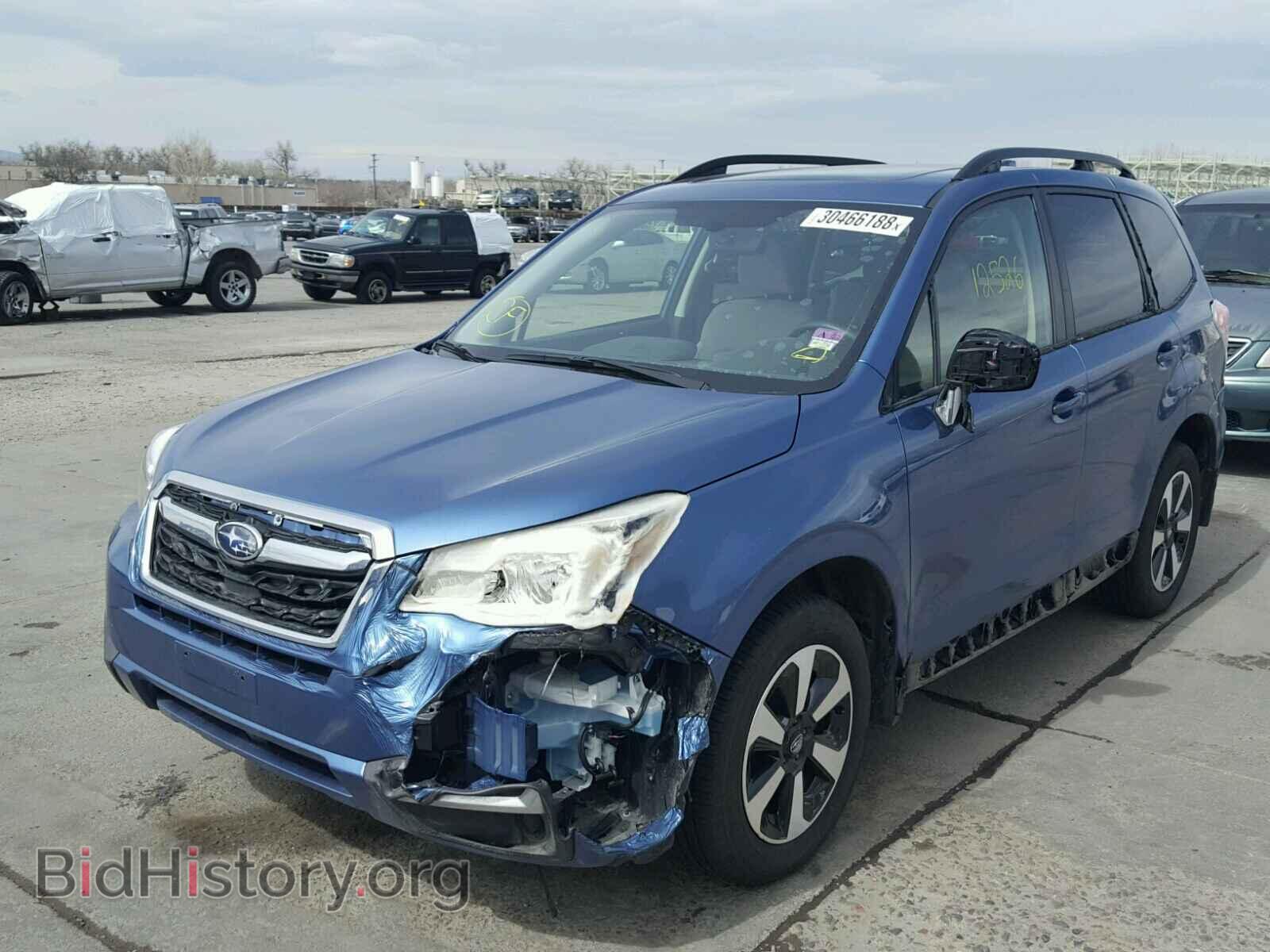 2017 SUBARU FORESTER - VIN: JF2SJAECXHH491562 - Фото 2