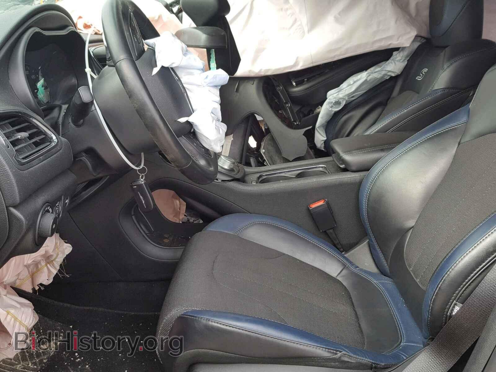 2015 CHRYSLER 200 - VIN: 1C3CCCBB7FN721548 - Photo 5