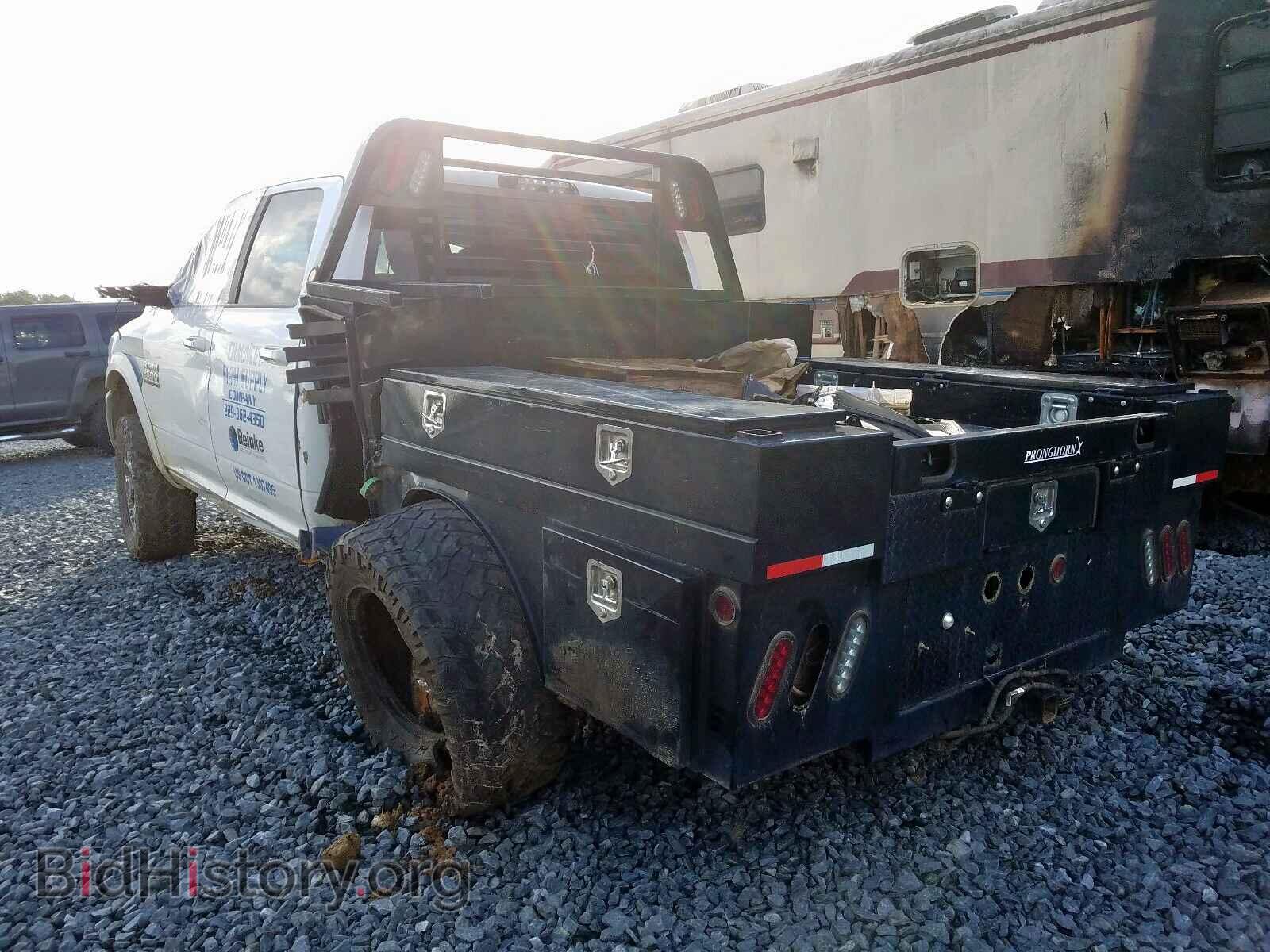 2017 RAM 2500 - VIN: 3C6UR5FL5HG676318 - Фото 3