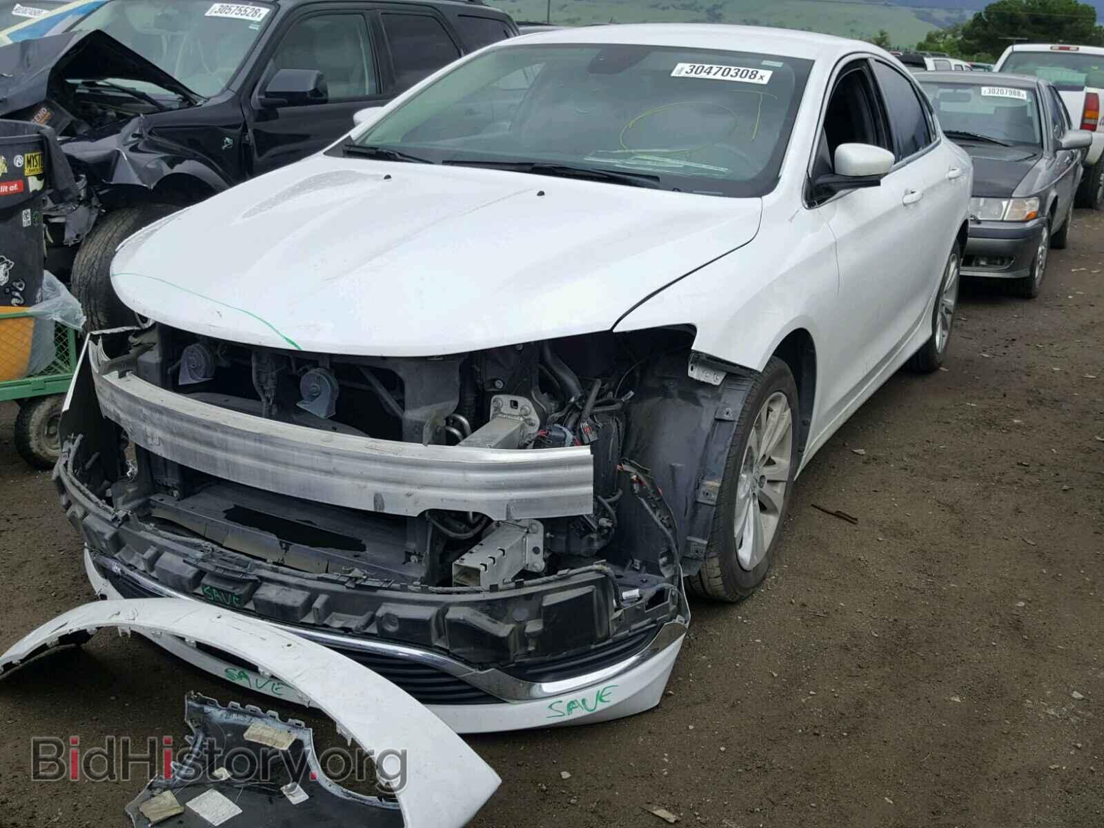2015 CHRYSLER 200 - VIN: 1C3CCCAB4FN699008 - Photo 2