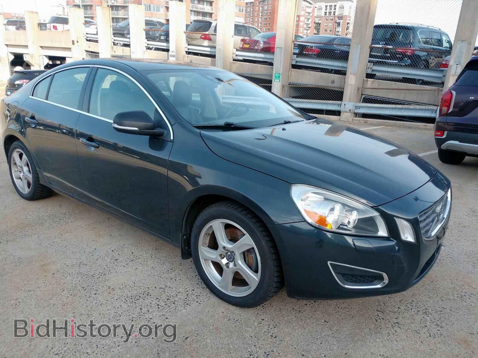 Photo YV1622FS0C2113023 - VOLVO S60 2012