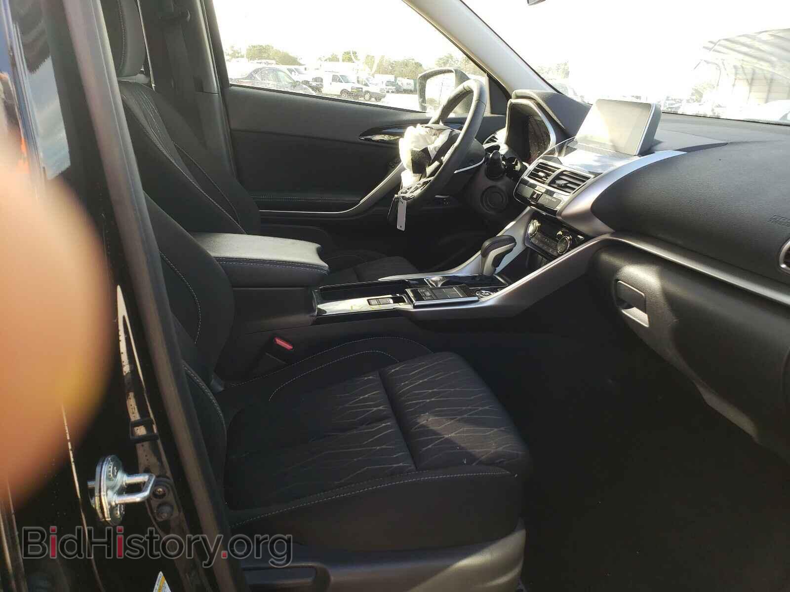2018 MITSUBISHI ECLIPSE - VIN: JA4AT5AA8JZ045145 - Photo 5