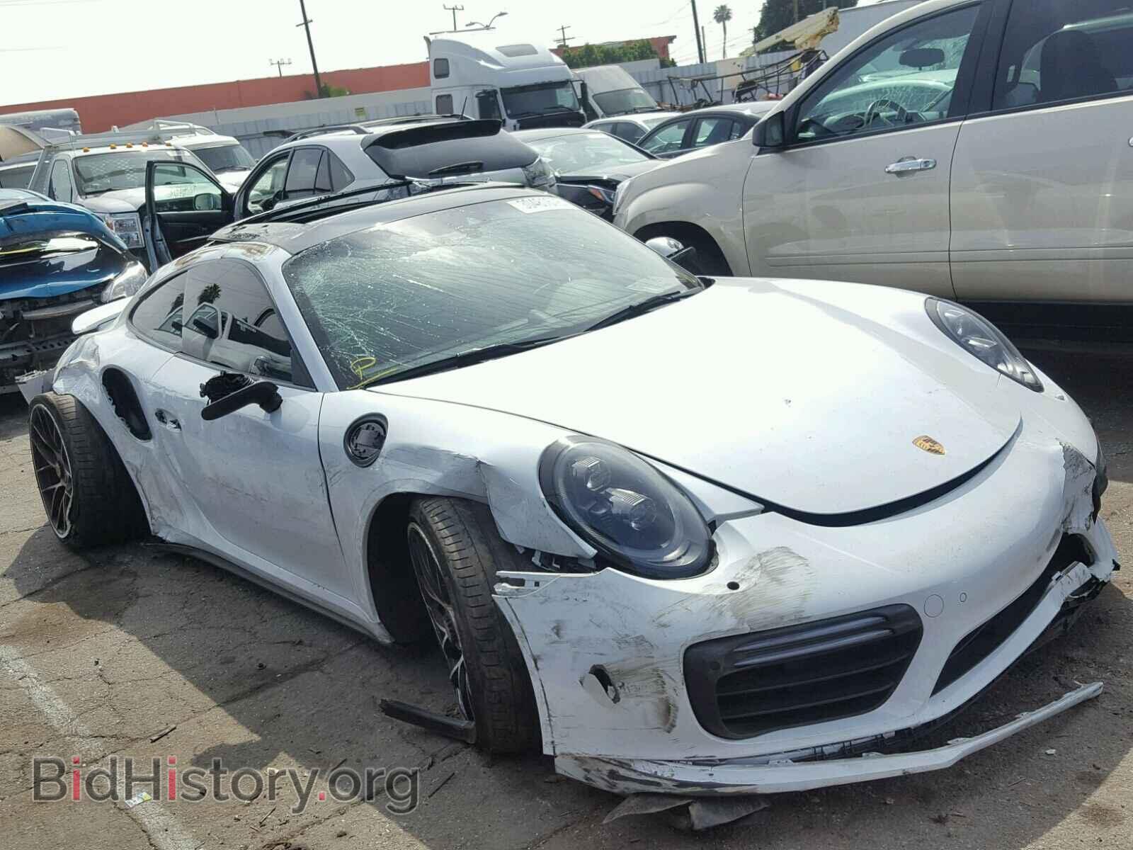 Фотография WP0AD2A90HS166181 - PORSCHE 911 2017