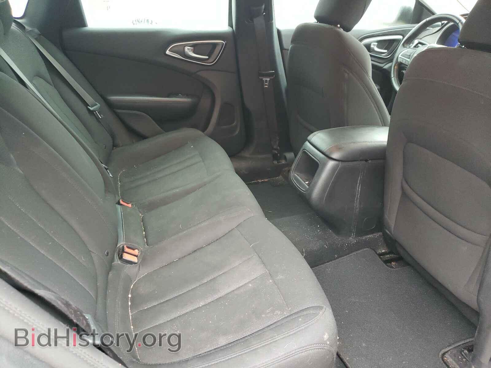 2017 CHRYSLER 200 - VIN: 1C3CCCFB5HN510250 - Фото 6