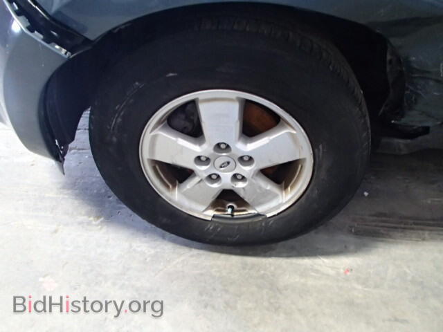 2011 FORD ESCAPE - VIN: 1FMCU0C75BKB19093 - Photo 9
