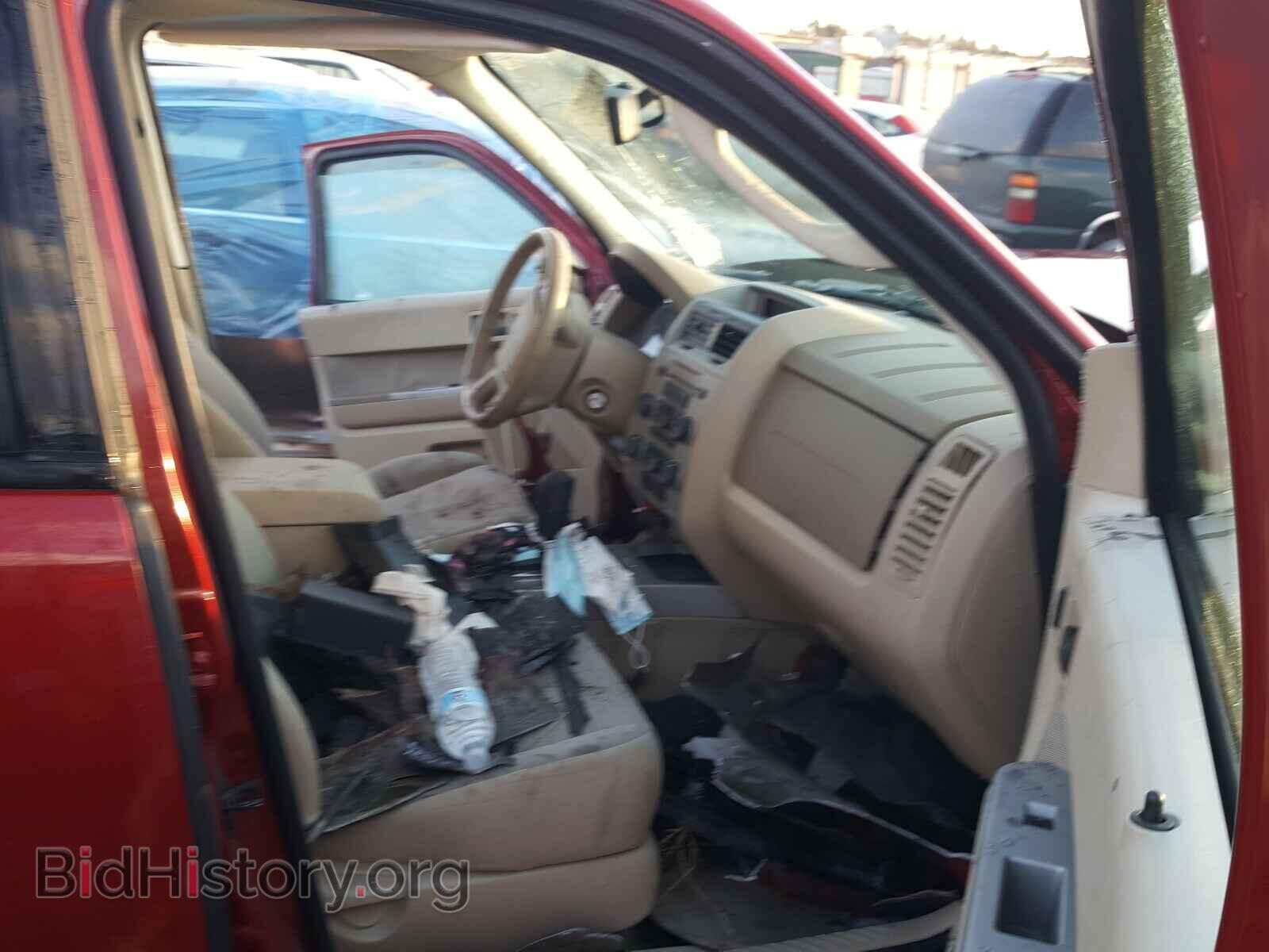 2011 FORD ESCAPE - VIN: 1FMCU0DGXBKC08849 - Фото 5