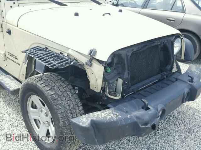 2011 JEEP WRANGLER - VIN: 1J4AA2D13BL624743 - Фото 9