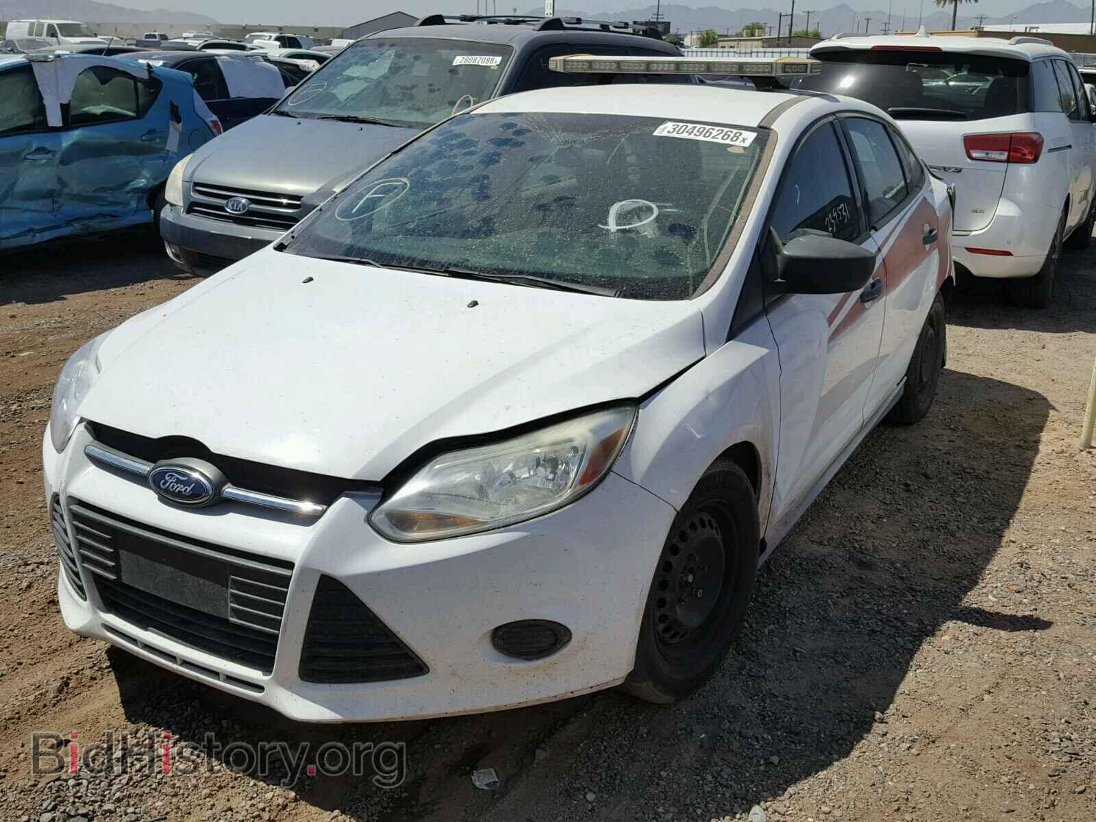 2014 FORD FOCUS - VIN: 1FADP3E27EL185572 - Photo 2