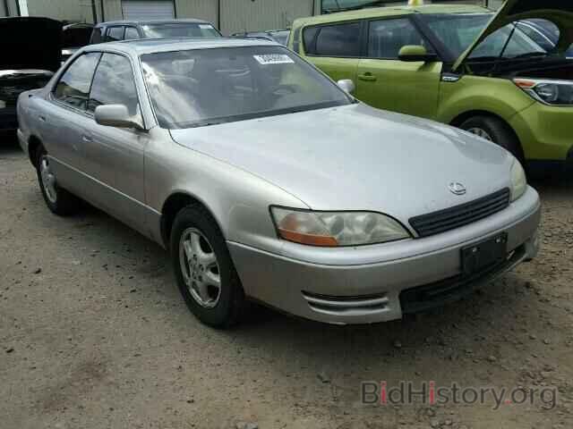 Photo JT8BF12G6T0156750 - LEXUS ES300 1996