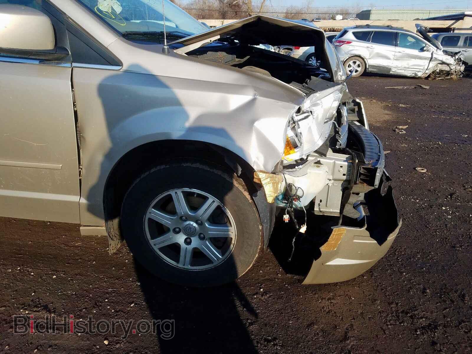 2008 CHRYSLER MINIVAN - VIN: 2A8HR54P08R149595 - Фото 9
