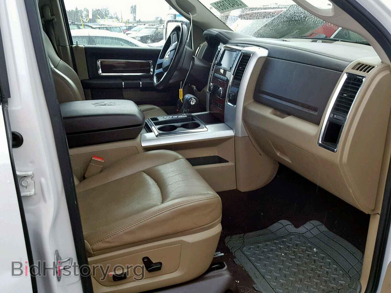 2011 DODGE RAM 1500 - VIN: 1D7RB1GT1BS601437 - Фото 5