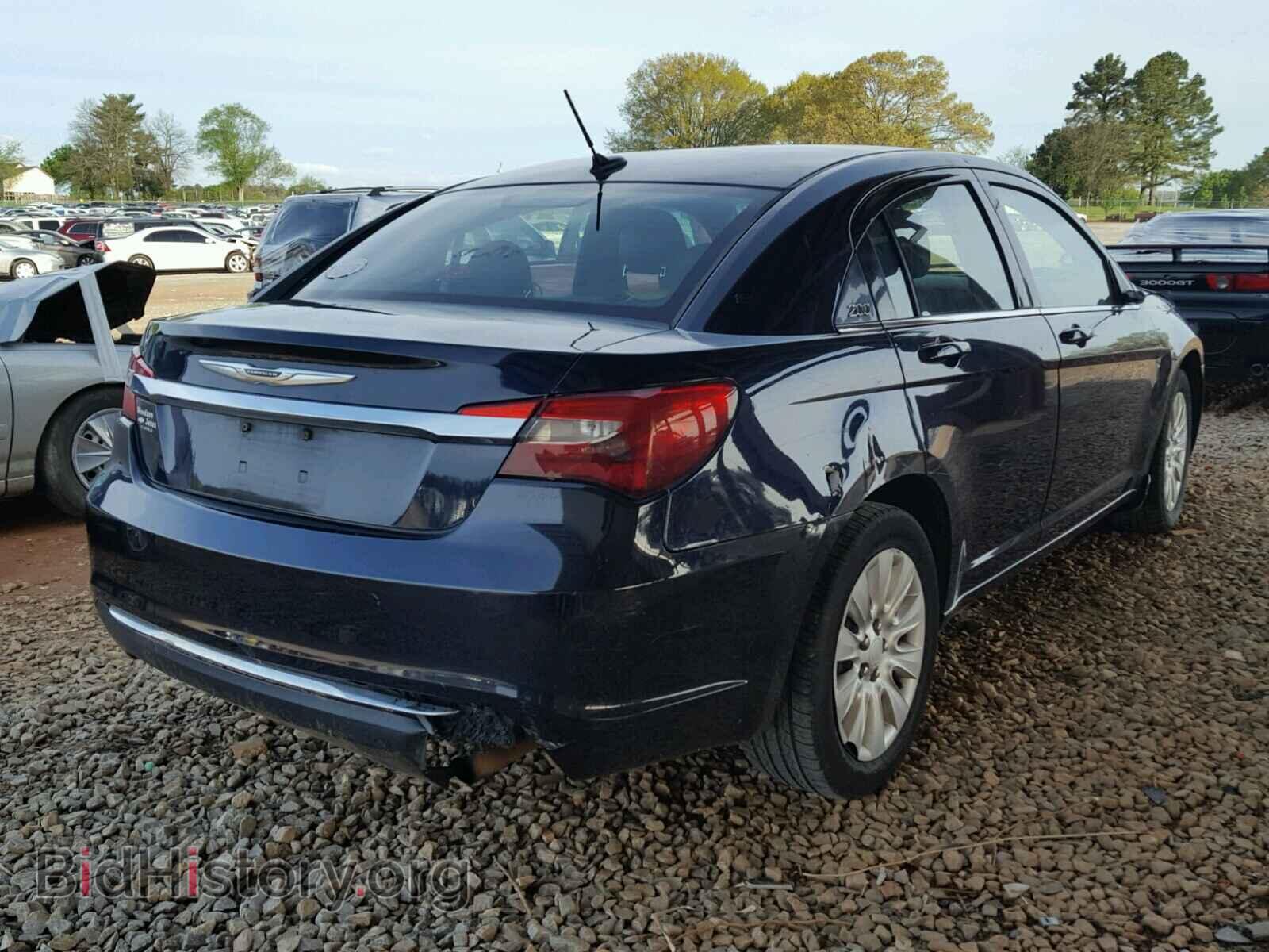 2011 CHRYSLER 200 - VIN: 1C3BC4FB4BN593162 - Фото 4