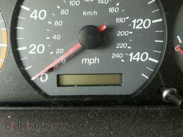 2000 MAZDA 626 - VIN: 1YVGF22C8Y5110383 - Фото 8
