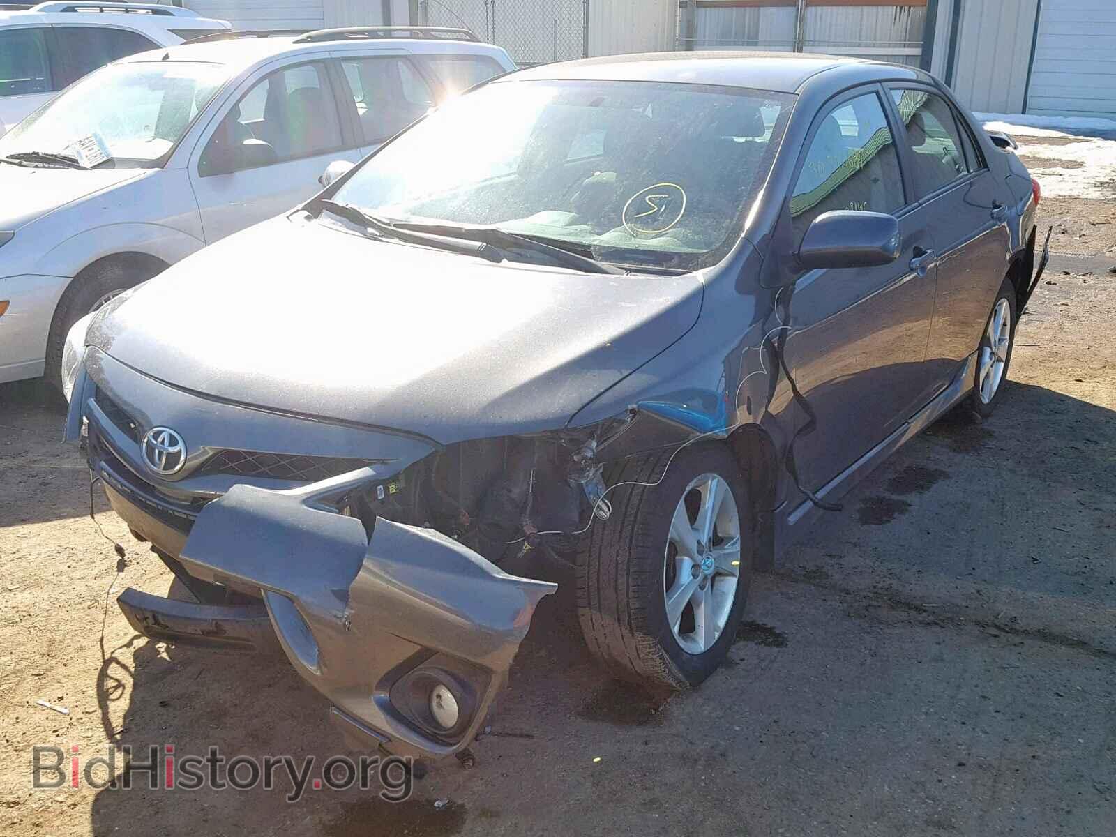 2013 TOYOTA COROLLA BA - VIN: 2T1BU4EE8DC103168 - Фото 2