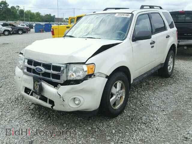 2011 FORD ESCAPE - VIN: 1FMCU9D79BKC12525 - Photo 2